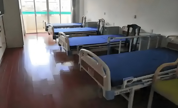 邪魅小师叔：诱夫进圈套
